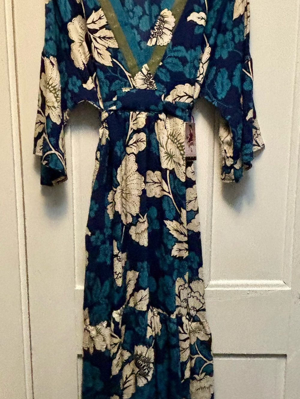 SOPHIA Kimono Sleeve Dress